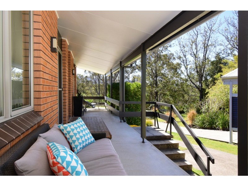 27 Philip Drive, North Nowra NSW 2541