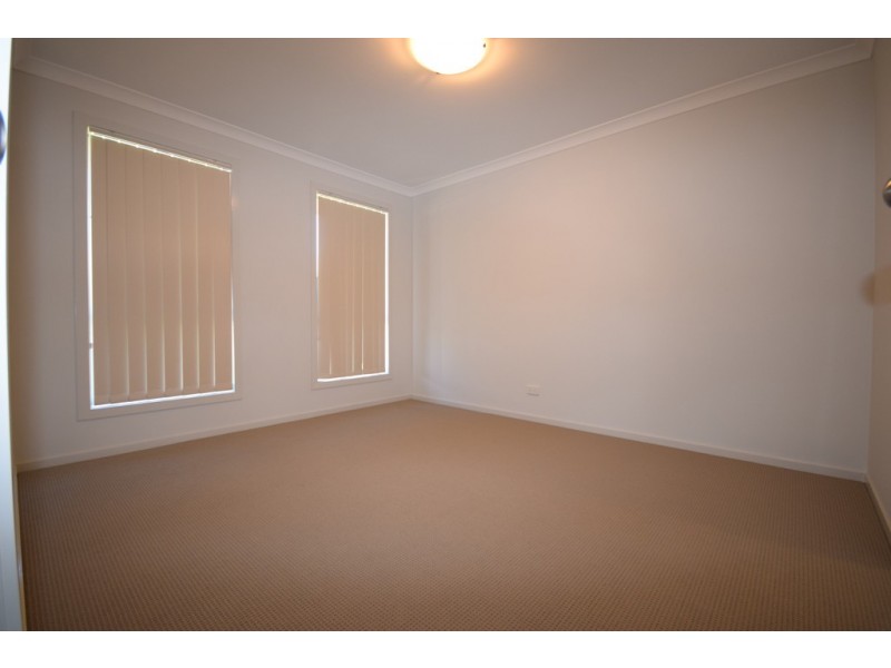 15 Hastings Parade, Sussex Inlet NSW 2540