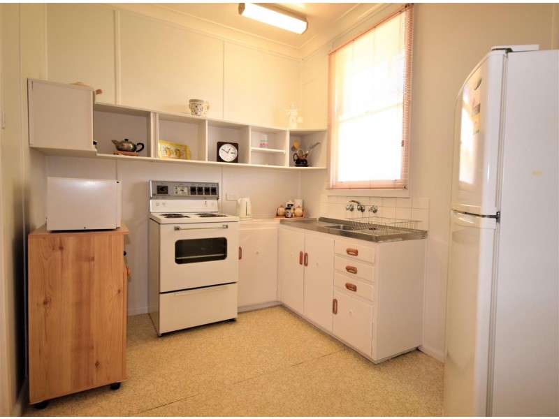 3 Leaney Avenue, Nowra NSW 2541