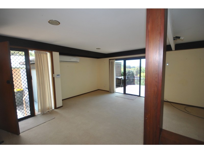 13 Elder Crescent, Nowra NSW 2541