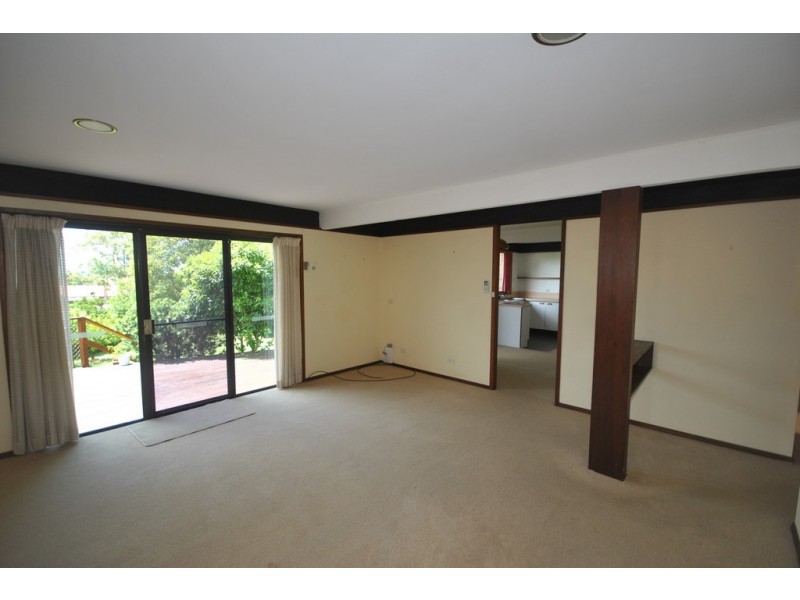 13 Elder Crescent, Nowra NSW 2541