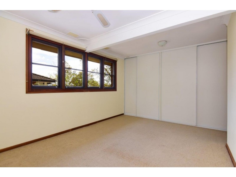 27 McDonald Avenue, Nowra NSW 2541