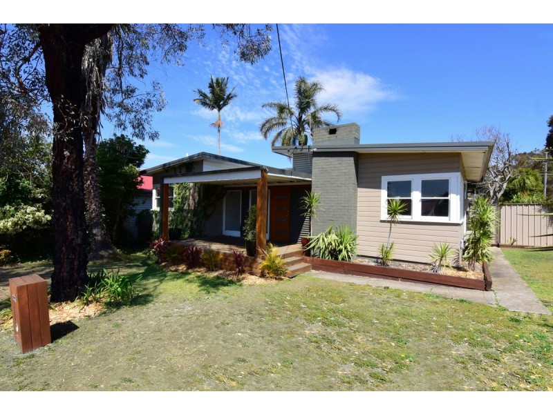 8 Gould Avenue, Nowra NSW 2541