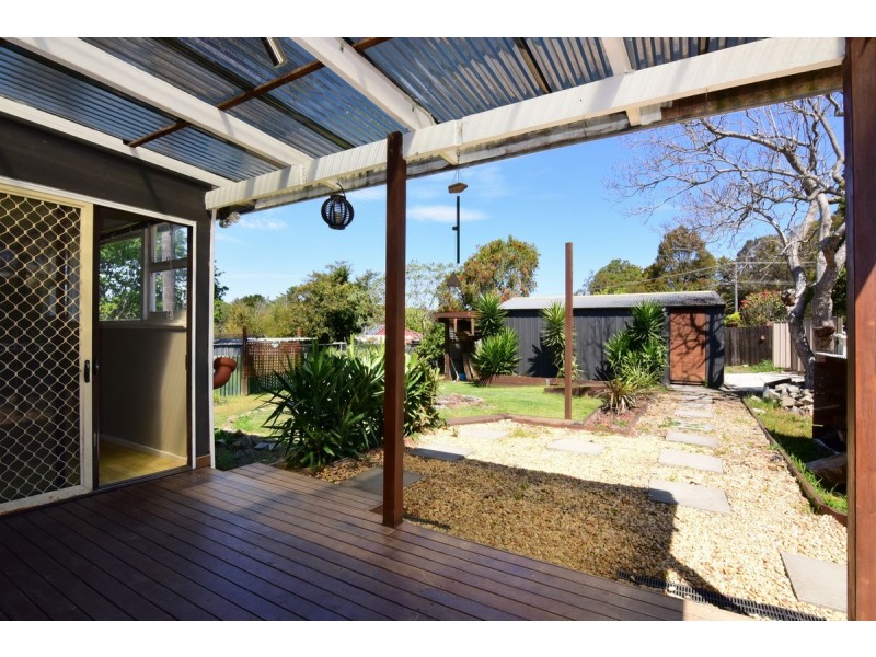 8 Gould Avenue, Nowra NSW 2541