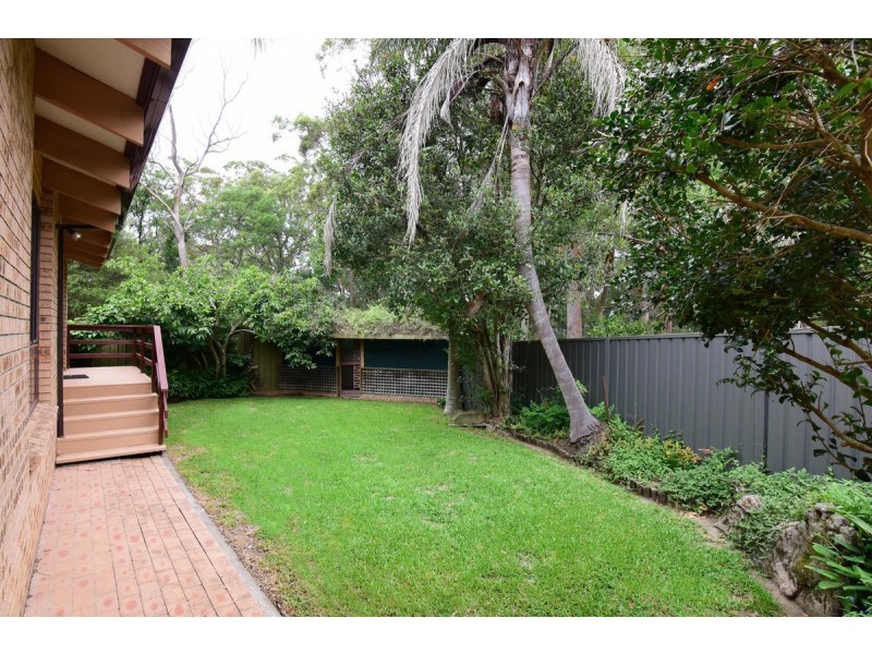 20 Cocos Palm Drive, Bomaderry NSW 2541