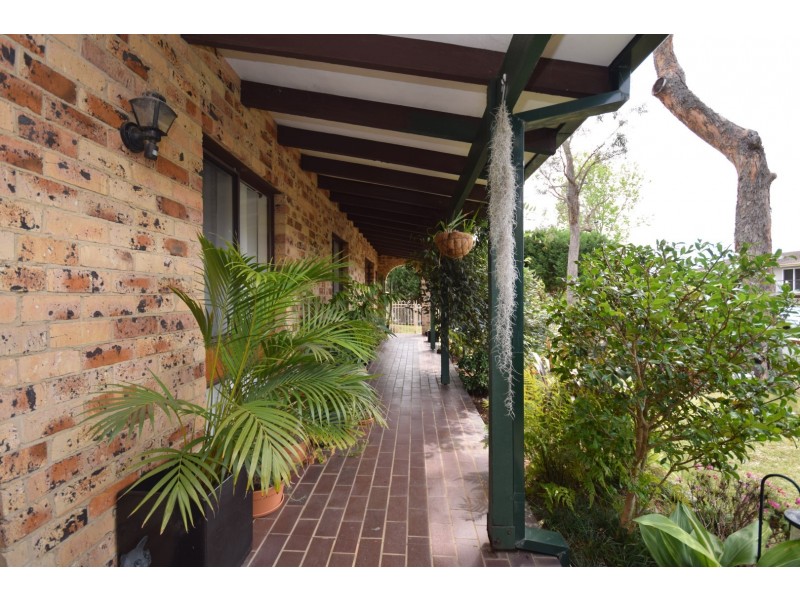 17 Gleneagle Parade, North Nowra NSW 2541