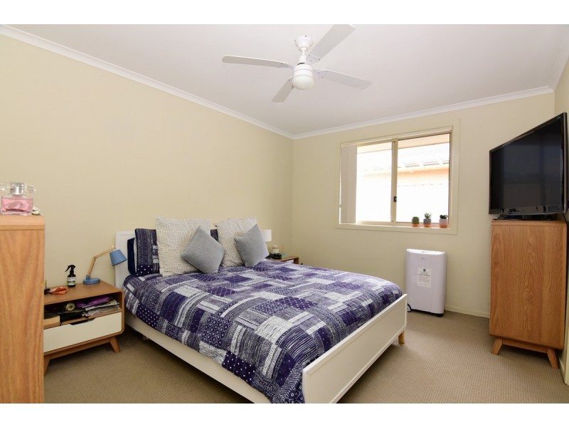 21 Candlebark Close, West Nowra NSW 2541