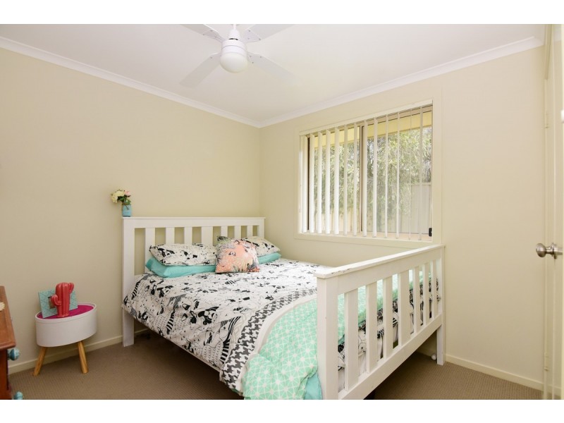 21 Candlebark Close, West Nowra NSW 2541