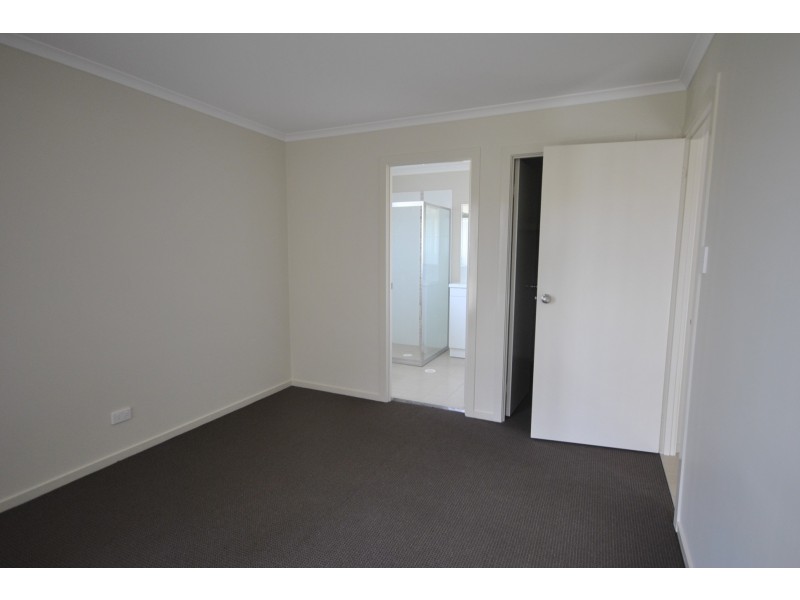 24 sugarwood road, Worrigee NSW 2540