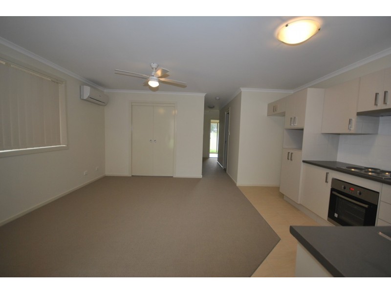 37A Candlebark Close, West Nowra NSW 2541