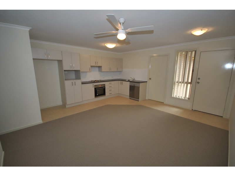 37A Candlebark Close, West Nowra NSW 2541