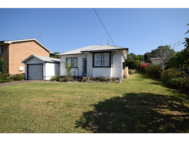 137 Meroo Road, Bomaderry NSW 2541