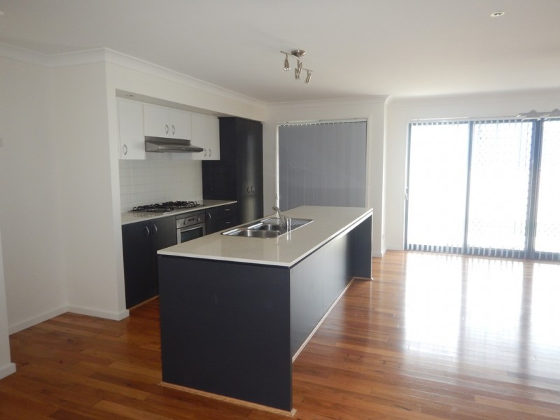 15 Barbata Grove, South Nowra NSW 2541