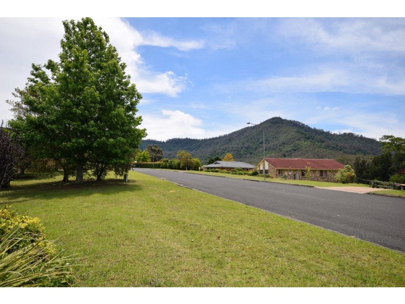 18 Kongoola Avenue, Cambewarra NSW 2540