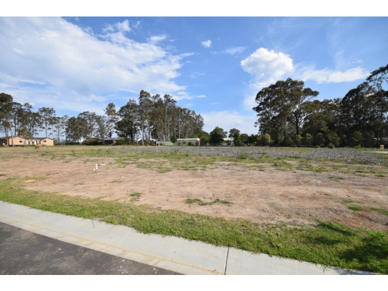 15 (Lot 19) Evergreen Place, South Nowra NSW 2541