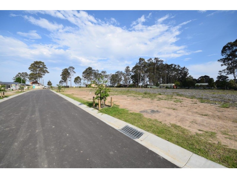 7 (Lot 23) Evergreen Place, South Nowra NSW 2541