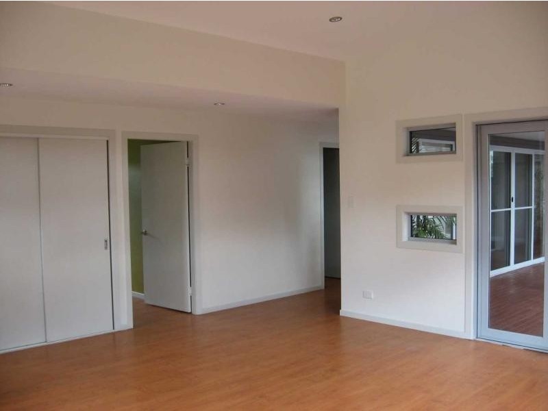 7 Mathie Street, Basin View NSW 2540