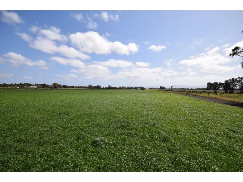 Lot 13 DP 109936 Bournes Lane, Pyree NSW 2540