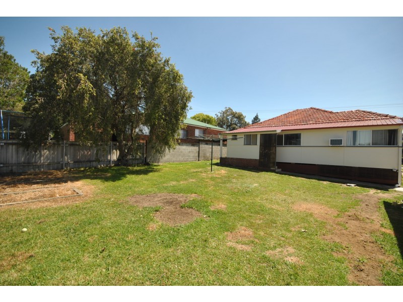 20 Cambewarra Road, Bomaderry NSW 2541