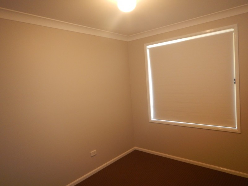 11 Nundah Close, Bomaderry NSW 2541