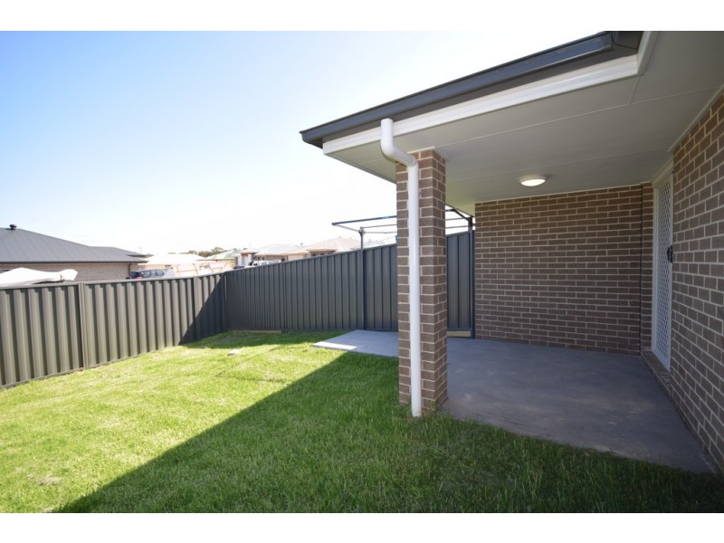 2A Peacehaven Way, Sussex Inlet NSW 2540