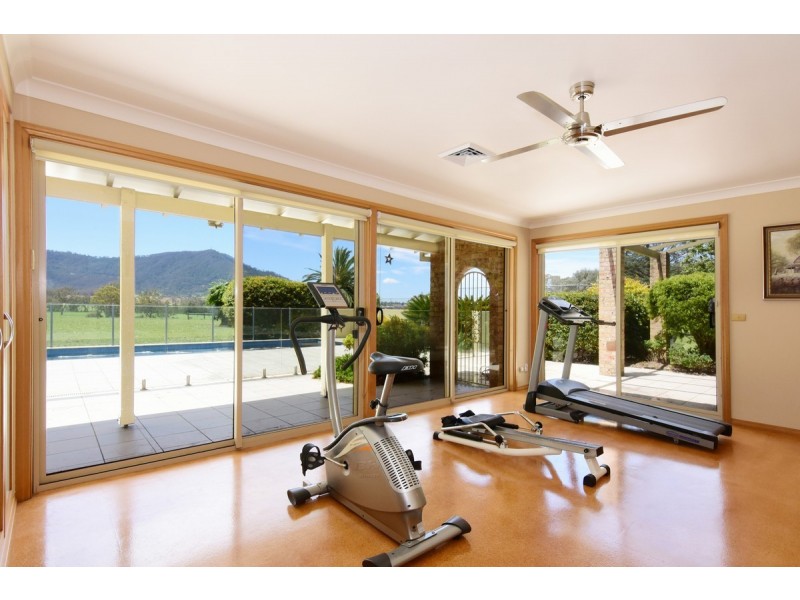 690 Illaroo Road, Tapitallee NSW 2540