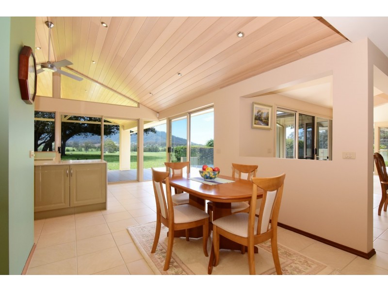 690 Illaroo Road, Tapitallee NSW 2540