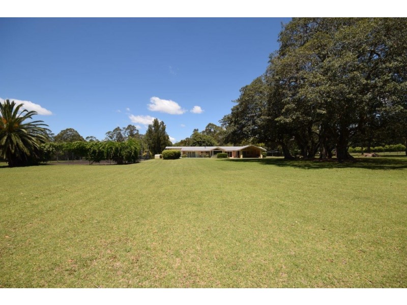 690 Illaroo Road, Tapitallee NSW 2540