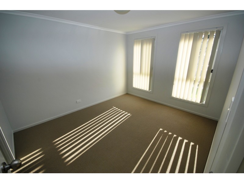 1/69a Sophia Road, Worrigee NSW 2540