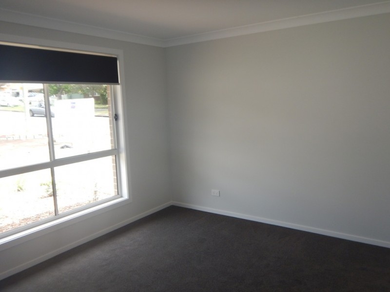 1/42 Tarawal Street, Bomaderry NSW 2541