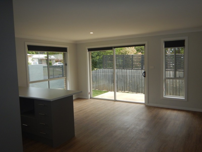 1/42 Tarawal Street, Bomaderry NSW 2541