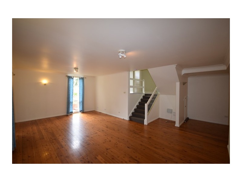 4 Bernadette Avenue, Nowra NSW 2541