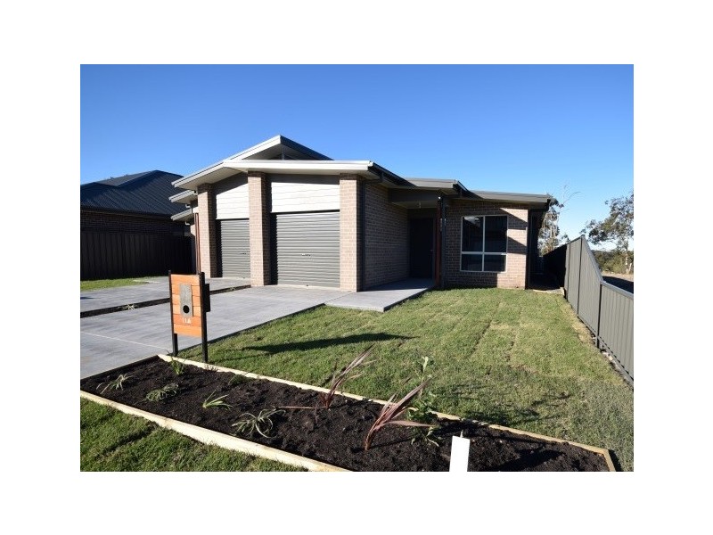 11a george lee way, North Nowra NSW 2541