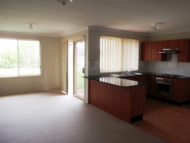 20 Guinea Flower Cres, Worrigee NSW 2540