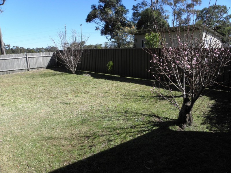 6 Garlin Close, North Nowra NSW 2541