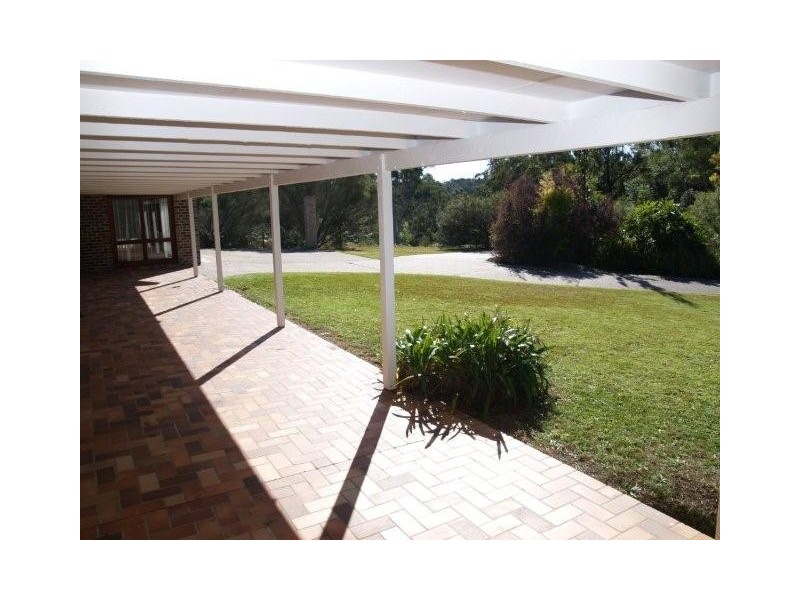 88 Falls Road, Falls Creek NSW 2540