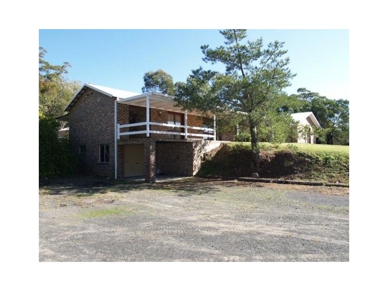 88 Falls Road, Falls Creek NSW 2540