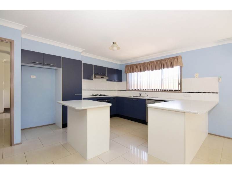 3 Rock Lilly Close, Worrigee NSW 2540