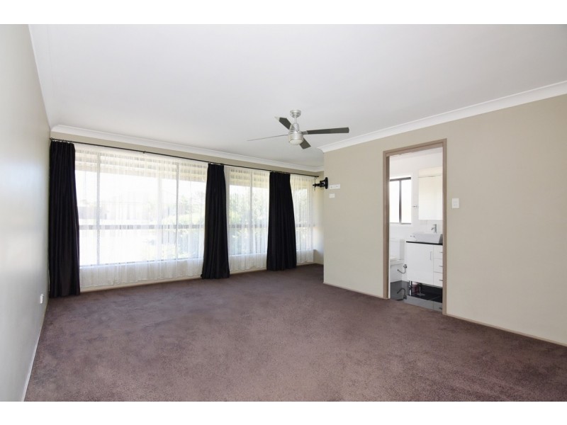 3 Rock Lilly Close, Worrigee NSW 2540