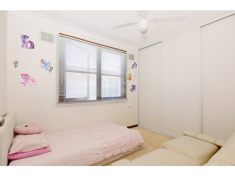 37 McDonald Avenue, Nowra NSW 2541