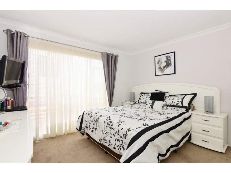 6 Junee Link, Nowra NSW 2541