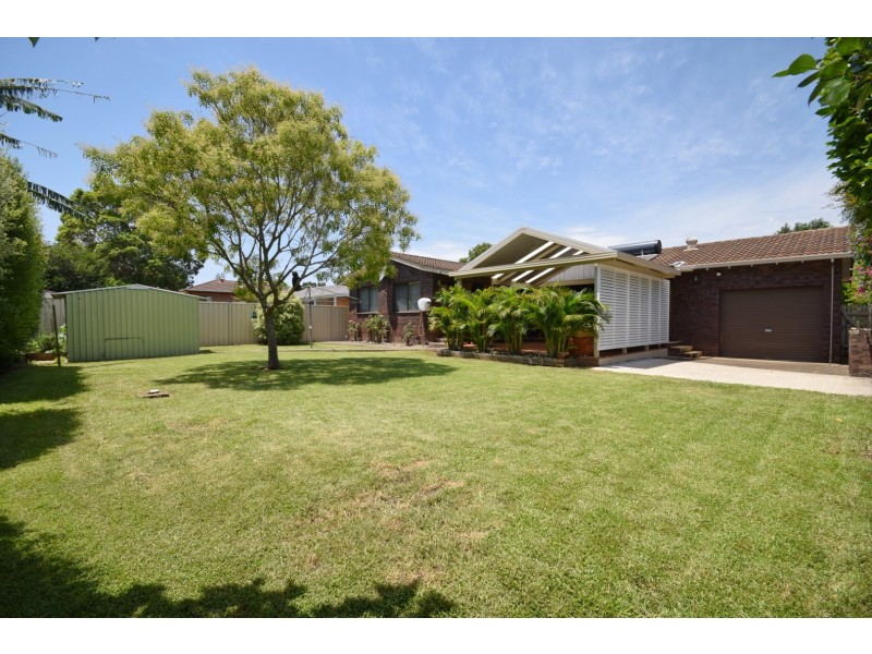 17 Elia Avenue, Nowra NSW 2541