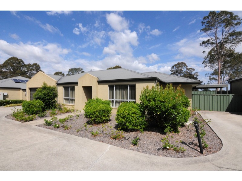 8/115 Hillcrest Ave, South Nowra NSW 2541