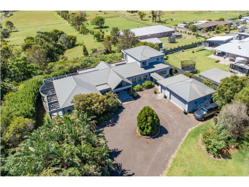 9 Greenwell Point Road, Greenwell Point NSW 2540