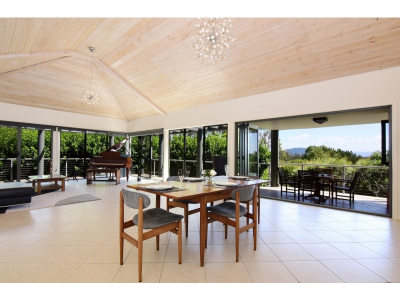 9 Greenwell Point Road, Greenwell Point NSW 2540