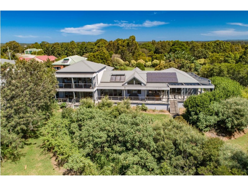 9 Greenwell Point Road, Greenwell Point NSW 2540