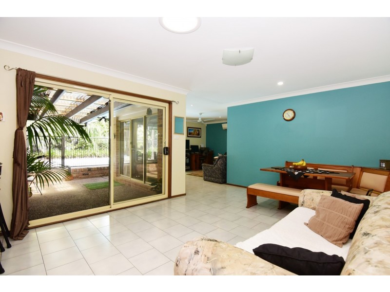 3 Crosby Place, Bomaderry NSW 2541