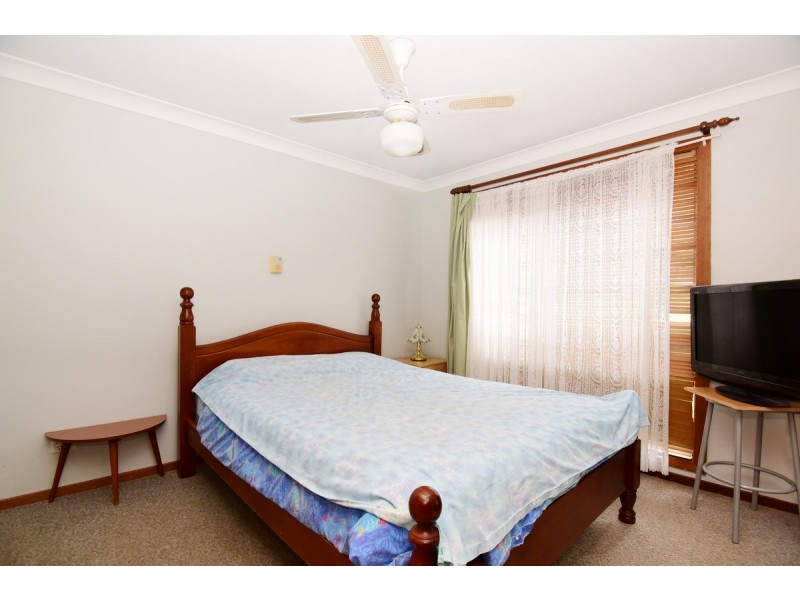 5 Racemosa Avenue, West Nowra NSW 2541