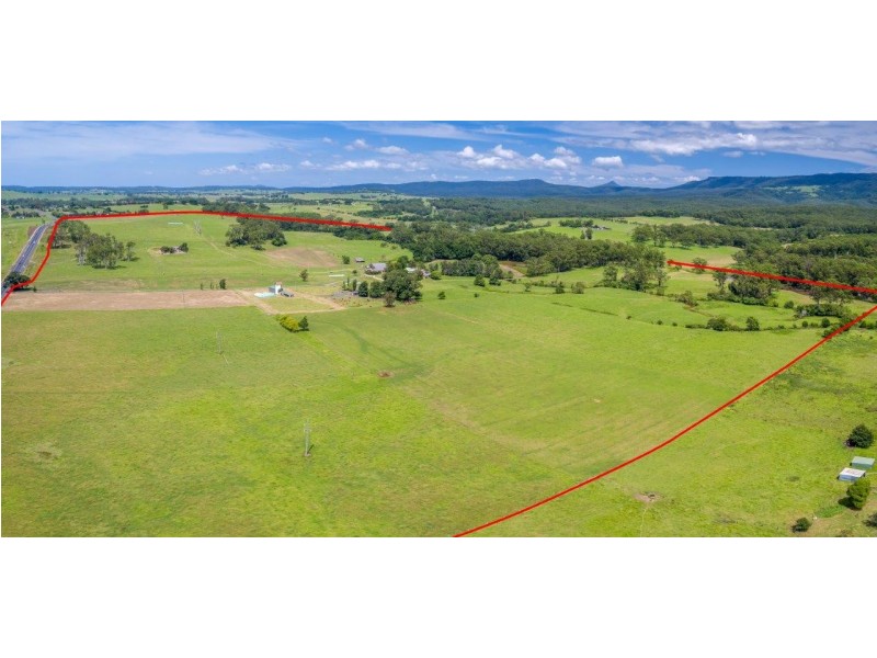E379A Princes Highway, Yatte Yattah NSW 2539