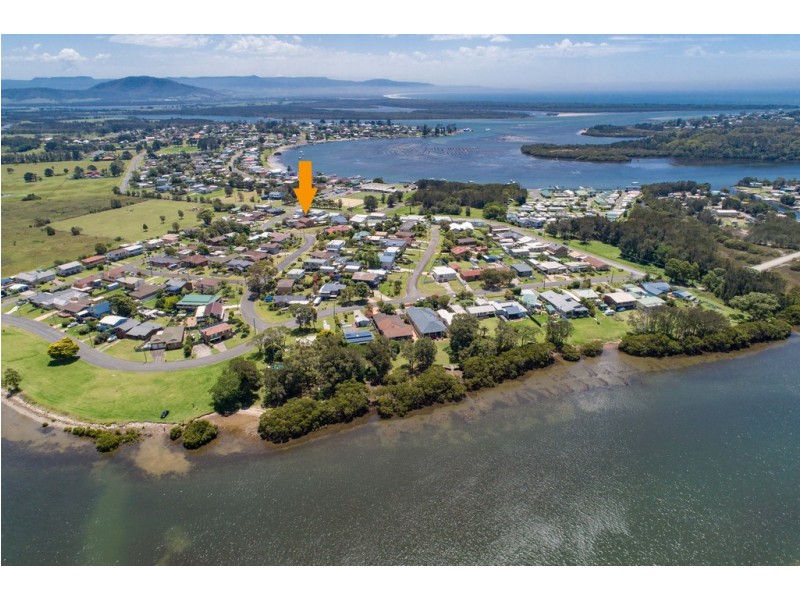 6 Bartlett Drive, Greenwell Point NSW 2540